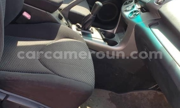 Acheter Occasion Voiture Toyota RAV4 Gris à Douala, Littoral Cameroon Acheter Occasion Voiture Toyota RAV4 Gris à Douala, Littoral Cameroon