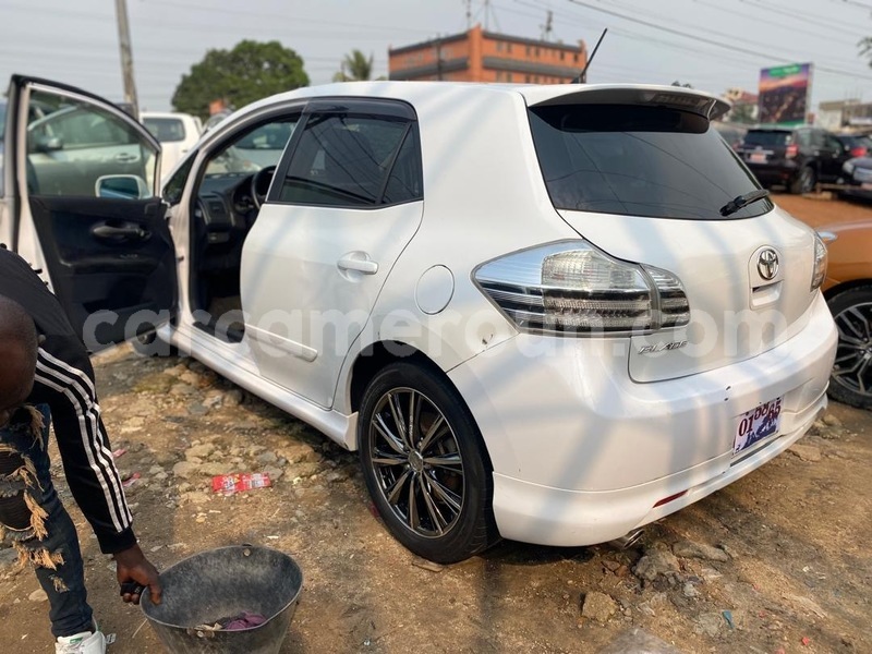 Big with watermark toyota blade littoral cameroon douala 18235
