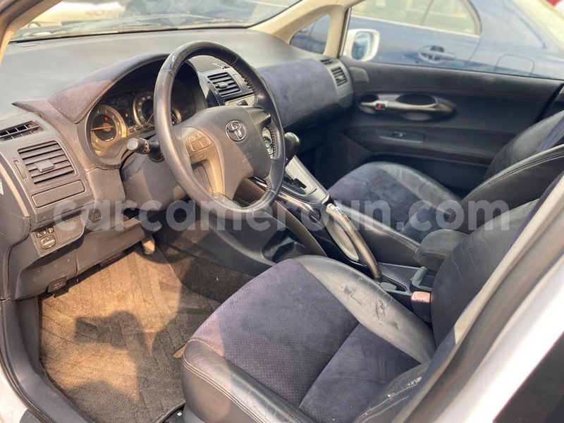Big with watermark toyota blade littoral cameroon douala 18235
