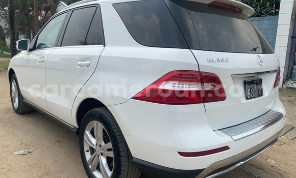 Buy Import Mercedes‒Benz ML–Class White Car in Douala in Littoral Cameroon Buy Import Mercedes‒Benz ML–Class White Car in Douala in Littoral Cameroon