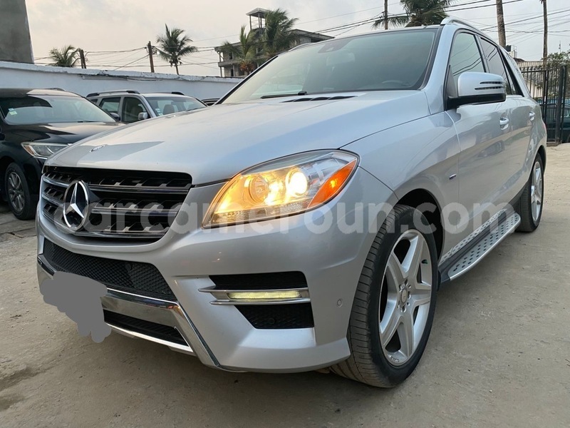 Big with watermark mercedes benz ml class littoral cameroon douala 18250