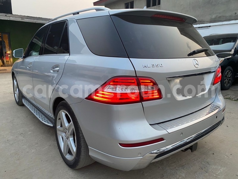 Big with watermark mercedes benz ml class littoral cameroon douala 18250