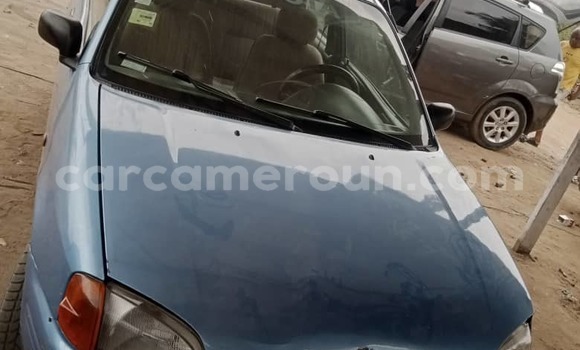 Acheter Occasion Voiture Toyota Starlet Bleu à Douala, Littoral Cameroon