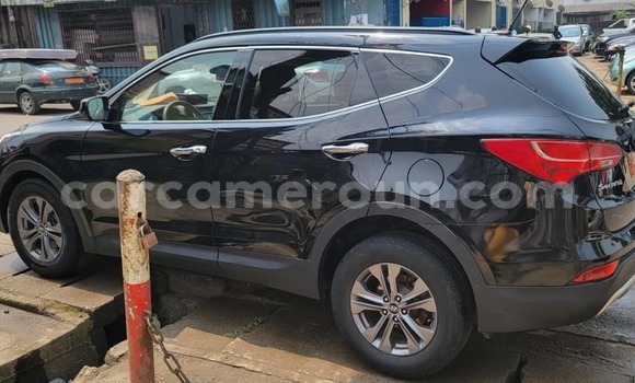 Sayi Na hannu Hyundai Santa Fe Black Mota in Douala a Ƙasar Kamaru Sayi Na hannu Hyundai Santa Fe Black Mota in Douala a Ƙasar Kamaru