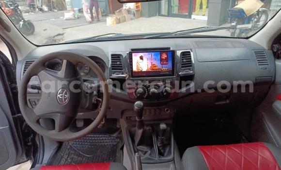 Acheter Occasion Voiture Toyota Hilux Noir à Douala, Littoral Cameroon Acheter Occasion Voiture Toyota Hilux Noir à Douala, Littoral Cameroon