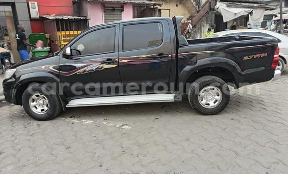 Acheter Occasion Voiture Toyota Hilux Noir à Douala, Littoral Cameroon Acheter Occasion Voiture Toyota Hilux Noir à Douala, Littoral Cameroon