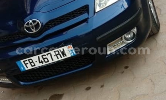 Acheter Occasion Voiture Toyota Corolla Verso Bleu à Douala, Littoral Cameroon Acheter Occasion Voiture Toyota Corolla Verso Bleu à Douala, Littoral Cameroon