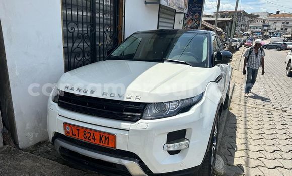 Buy Used Land Rover Range Rover Evoque White Car in Douala in Littoral Cameroon