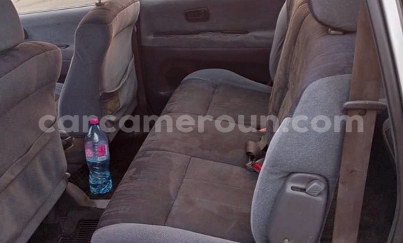 Acheter Occasion Voiture Toyota Picnic Gris à Douala, Littoral Cameroon Acheter Occasion Voiture Toyota Picnic Gris à Douala, Littoral Cameroon
