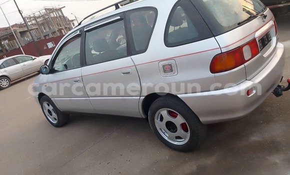 Acheter Occasion Voiture Toyota Picnic Gris à Douala, Littoral Cameroon Acheter Occasion Voiture Toyota Picnic Gris à Douala, Littoral Cameroon
