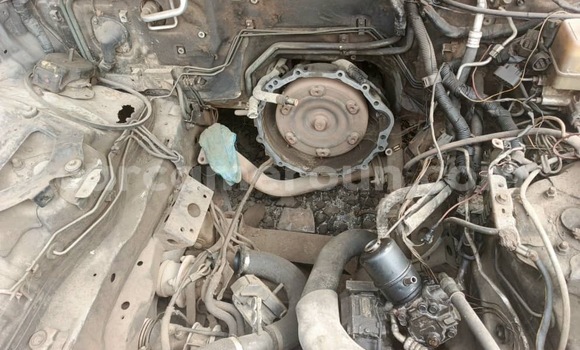 Sayi Na hannu Mitsubishi Pajero Sport Azurfa Mota in Douala a Ƙasar Kamaru Sayi Na hannu Mitsubishi Pajero Sport Azurfa Mota in Douala a Ƙasar Kamaru