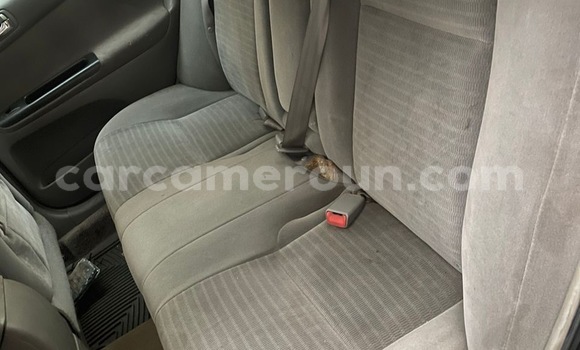 Sayi Na hannu Toyota Camry Black Mota in Douala a Ƙasar Kamaru Sayi Na hannu Toyota Camry Black Mota in Douala a Ƙasar Kamaru