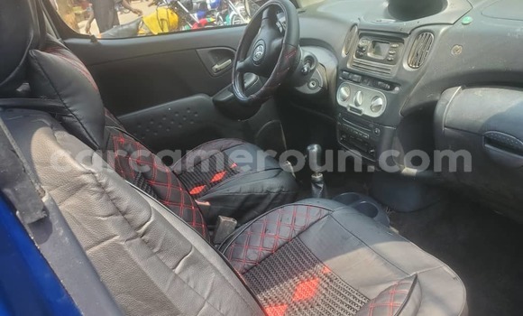 Acheter Occasion Voiture Toyota Yaris Bleu à Douala, Littoral Cameroon Acheter Occasion Voiture Toyota Yaris Bleu à Douala, Littoral Cameroon