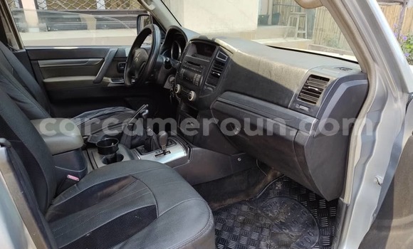 Acheter Occasion Voiture Mitsubishi Pajero Gris à Douala, Littoral Cameroon Acheter Occasion Voiture Mitsubishi Pajero Gris à Douala, Littoral Cameroon