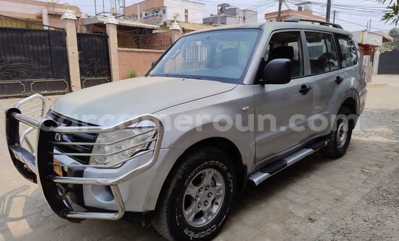 Acheter Occasion Voiture Mitsubishi Pajero Gris à Douala, Littoral Cameroon Acheter Occasion Voiture Mitsubishi Pajero Gris à Douala, Littoral Cameroon