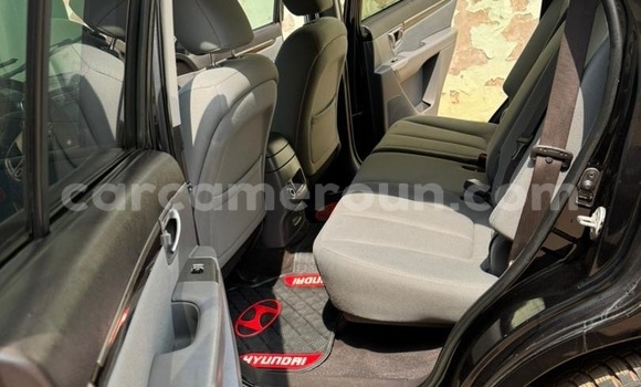 Buy Used Hyundai Santa Fe Black Car in Yaounde in Central Cameroon Buy Used Hyundai Santa Fe Black Car in Yaounde in Central Cameroon