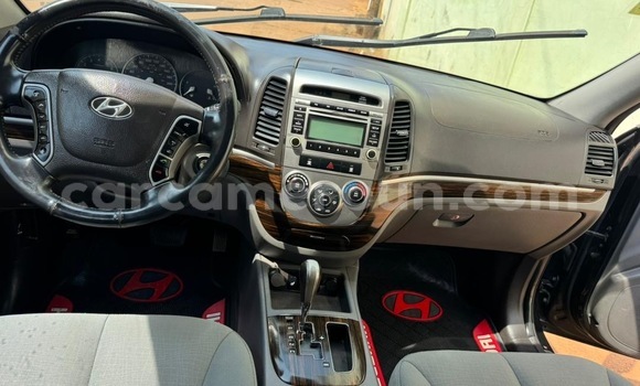 Buy Used Hyundai Santa Fe Black Car in Yaounde in Central Cameroon Buy Used Hyundai Santa Fe Black Car in Yaounde in Central Cameroon