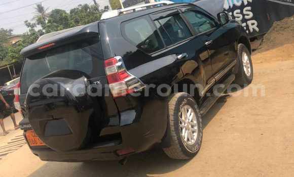 Sayi Na hannu Toyota Prado Black Mota in Douala a Ƙasar Kamaru Sayi Na hannu Toyota Prado Black Mota in Douala a Ƙasar Kamaru