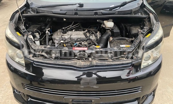 Acheter Import Voiture Toyota Voxy Autre à Douala, Littoral Cameroon Acheter Import Voiture Toyota Voxy Autre à Douala, Littoral Cameroon