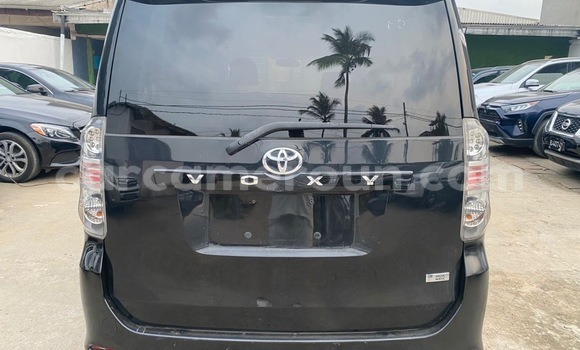 Acheter Import Voiture Toyota Voxy Autre à Douala, Littoral Cameroon Acheter Import Voiture Toyota Voxy Autre à Douala, Littoral Cameroon