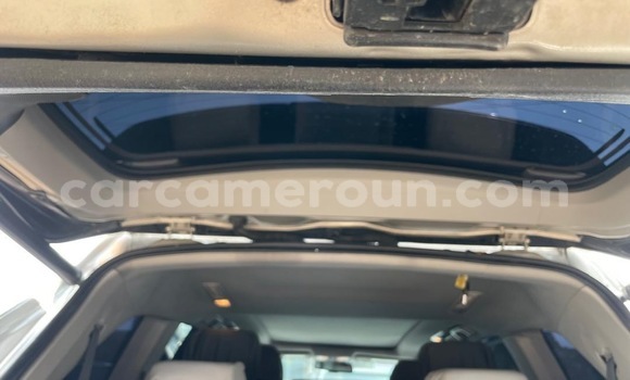 Sayi Sabo Toyota Highlander Sauran Mota in Douala a Ƙasar Kamaru Sayi Sabo Toyota Highlander Sauran Mota in Douala a Ƙasar Kamaru