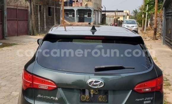 Sayi Sabo Hyundai Santa Fe Sauran Mota in Douala a Ƙasar Kamaru Sayi Sabo Hyundai Santa Fe Sauran Mota in Douala a Ƙasar Kamaru