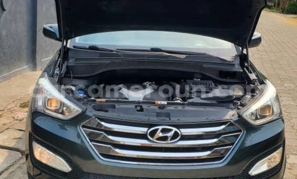 Sayi Sabo Hyundai Santa Fe Sauran Mota in Douala a Ƙasar Kamaru Sayi Sabo Hyundai Santa Fe Sauran Mota in Douala a Ƙasar Kamaru