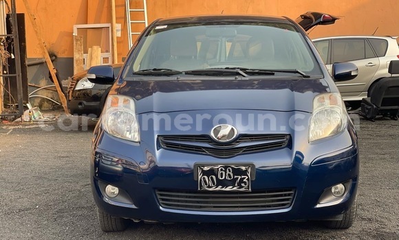 Buy Import Toyota Vitz Blue Car in Douala in Littoral Cameroon