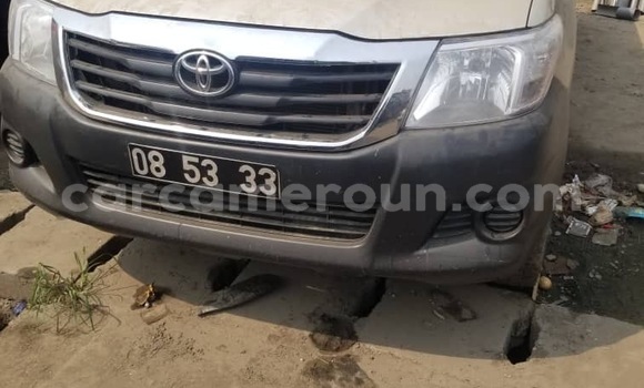Buy Used Toyota Hilux Silver Car in Douala in Littoral Cameroon Buy Used Toyota Hilux Silver Car in Douala in Littoral Cameroon