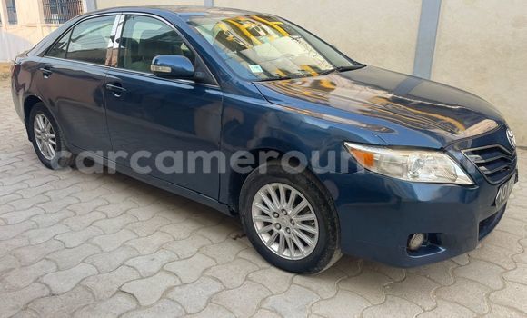 Buy Used Toyota Camry Blue Car in Douala in Littoral Cameroon