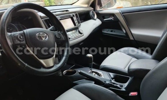 Buy Used Toyota RAV4 White Car in Douala in Littoral Cameroon Buy Used Toyota RAV4 White Car in Douala in Littoral Cameroon