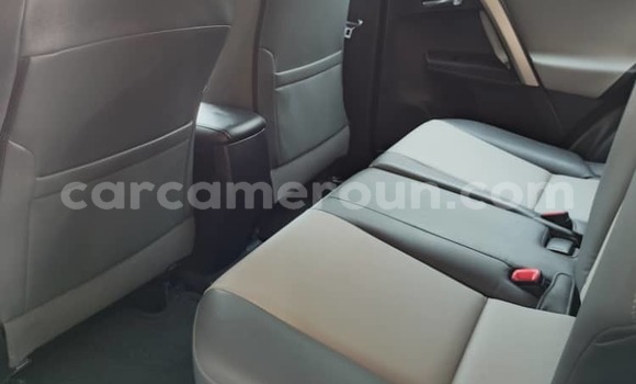 Buy Used Toyota RAV4 White Car in Douala in Littoral Cameroon Buy Used Toyota RAV4 White Car in Douala in Littoral Cameroon
