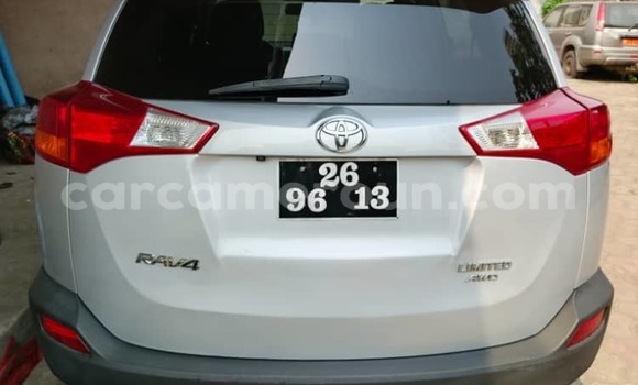 Buy Used Toyota RAV4 White Car in Douala in Littoral Cameroon Buy Used Toyota RAV4 White Car in Douala in Littoral Cameroon