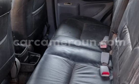 Acheter Occasion Voiture Toyota RAV4 Noir à Douala, Littoral Cameroon Acheter Occasion Voiture Toyota RAV4 Noir à Douala, Littoral Cameroon