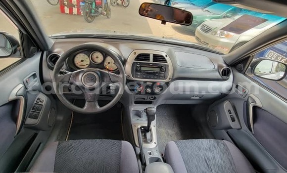 Acheter Occasion Voiture Toyota RAV4 Gris à Douala, Littoral Cameroon Acheter Occasion Voiture Toyota RAV4 Gris à Douala, Littoral Cameroon