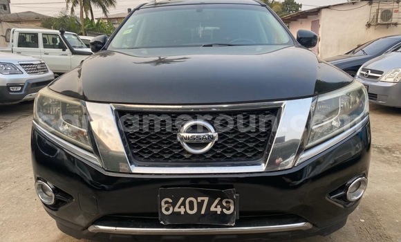 Acheter Occasion Voiture Nissan Pathfinder Noir à Douala, Littoral Cameroon