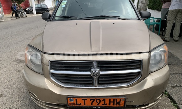 Sayi Na hannu Dodge Viper Brown Mota in Douala a Ƙasar Kamaru