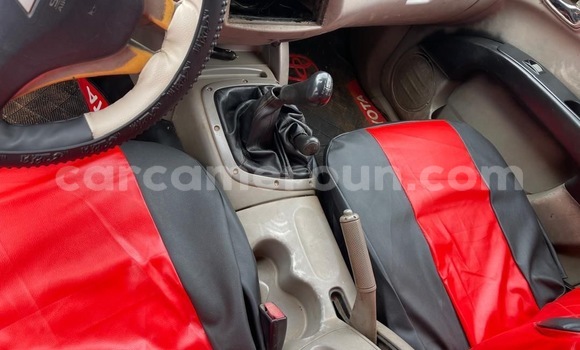 Acheter Occasion Voiture Mitsubishi L200 Bleu à Yaoundé, Central Cameroon Acheter Occasion Voiture Mitsubishi L200 Bleu à Yaoundé, Central Cameroon