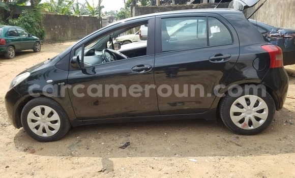 Acheter Occasion Voiture Toyota Yaris Noir à Douala, Littoral Cameroon Acheter Occasion Voiture Toyota Yaris Noir à Douala, Littoral Cameroon