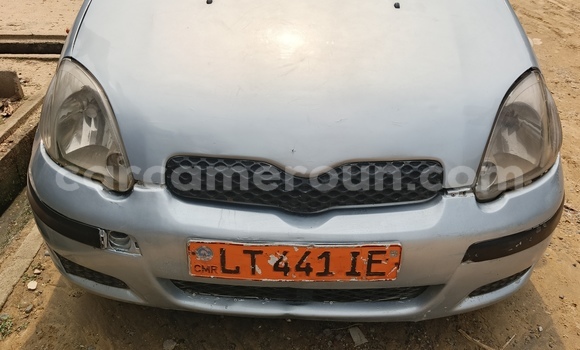 Buy Used Toyota Yaris Blue Car in Douala in Littoral Cameroon