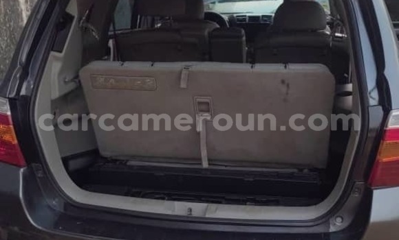 Acheter Occasion Voiture Toyota Highlander Noir à Douala, Littoral Cameroon Acheter Occasion Voiture Toyota Highlander Noir à Douala, Littoral Cameroon