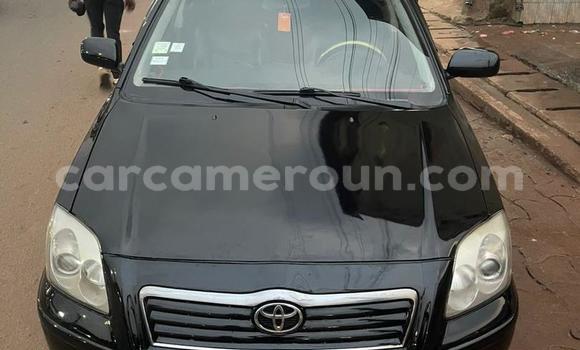 Sayi Na hannu Toyota Avensis Black Mota in Yaounde a Babban Kamaru Sayi Na hannu Toyota Avensis Black Mota in Yaounde a Babban Kamaru
