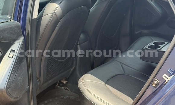 Sayi Na hannu Hyundai ix35 Blue Mota in Yaounde a Babban Kamaru Sayi Na hannu Hyundai ix35 Blue Mota in Yaounde a Babban Kamaru