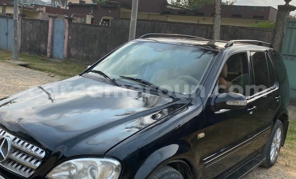 Buy Used Mercedes‒Benz ML–Class Black Car in Douala in Littoral Cameroon Buy Used Mercedes‒Benz ML–Class Black Car in Douala in Littoral Cameroon