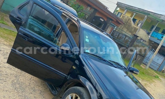 Buy Used Mercedes‒Benz ML–Class Black Car in Douala in Littoral Cameroon Buy Used Mercedes‒Benz ML–Class Black Car in Douala in Littoral Cameroon