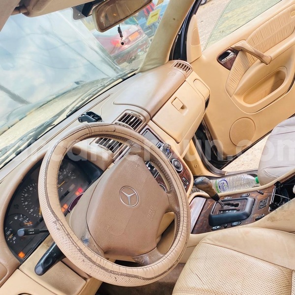 Big with watermark mercedes benz ml class littoral cameroon douala 18478