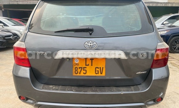 Buy Used Toyota Highlander Other Car in Douala in Littoral Cameroon Buy Used Toyota Highlander Other Car in Douala in Littoral Cameroon