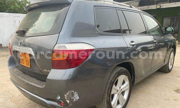 Buy Used Toyota Highlander Other Car in Douala in Littoral Cameroon Buy Used Toyota Highlander Other Car in Douala in Littoral Cameroon