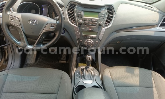 Acheter Import Voiture Hyundai Santa Fe Marron à Douala, Littoral Cameroon Acheter Import Voiture Hyundai Santa Fe Marron à Douala, Littoral Cameroon