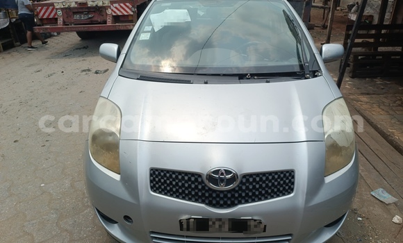 Buy Used Toyota Yaris Silver Car in Douala in Littoral Cameroon